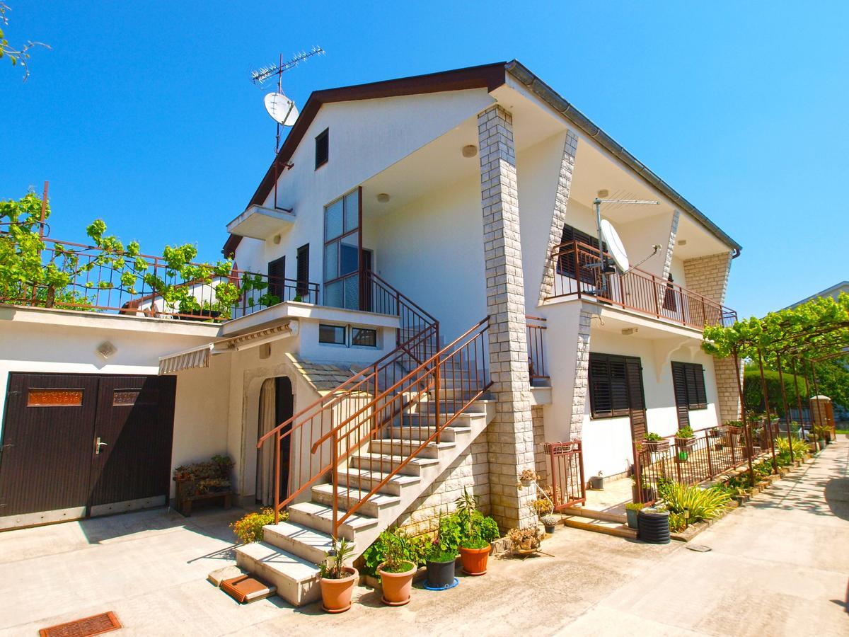 Apartment Milorad 786 法扎纳 外观 照片